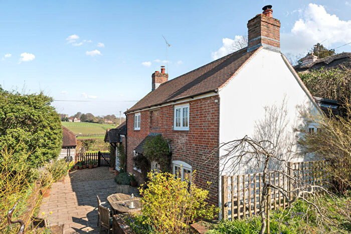 4 Bedroom Detached House For Sale In Soberton - No Forward Chain, SO32