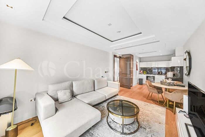 1 Bedroom Flat For Sale In Radnor Terrace, Kensington House, London, W14