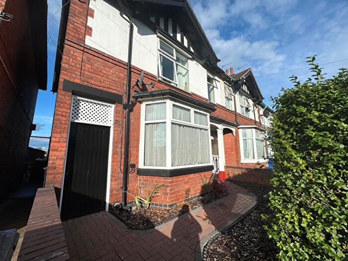 4 Bedroom End Of Terrace House For Sale In Belvedere Road, Burton-on-Trent, DE13
