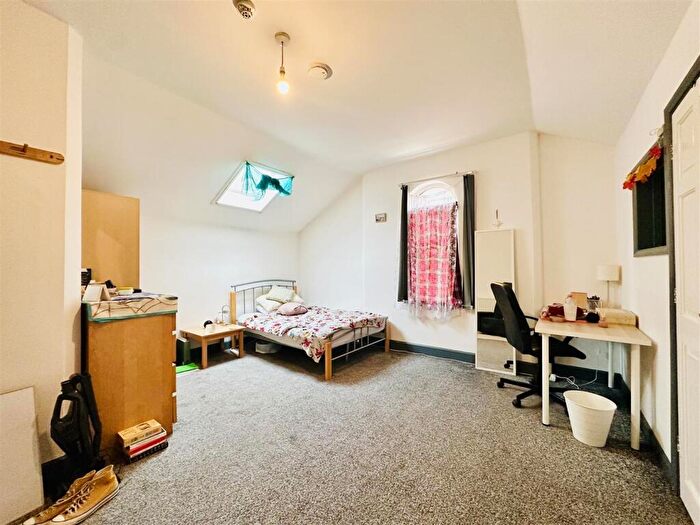 1 Bedroom Apartment To Rent In Park Road, Nottingham, NG7