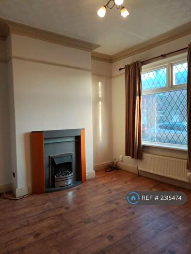 2 Bedroom Terraced House To Rent In Houghton Street, Bury, BL9