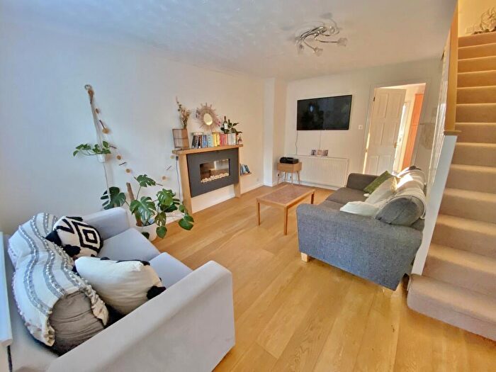 2 Bedroom End Of Terrace House For Sale In Florentine Way, Waterlooville, PO7
