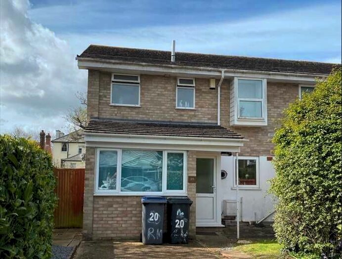 5 Bedroom Semi-Detached House To Rent In Rushmead Close, Canterbury, CT2