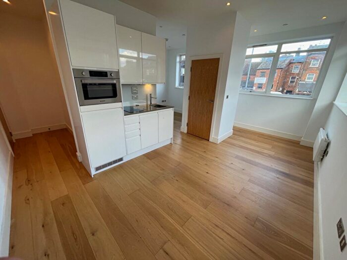 1 Bedroom Flat To Rent In The Landmark, Luton, LU1