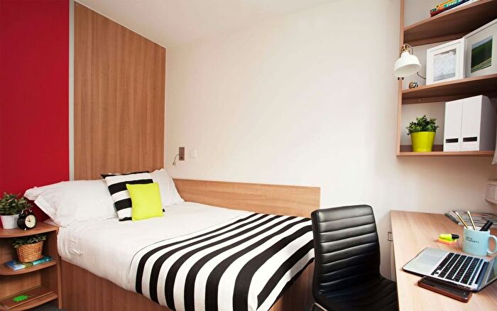 1 Bedroom Studio To Rent In Lebus St, London, N17