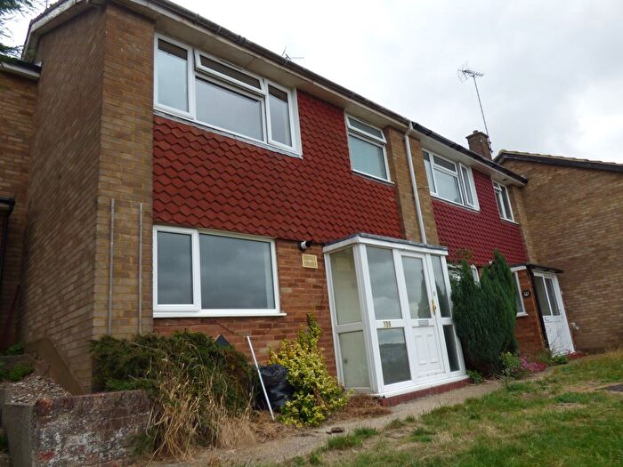 3 Bedroom Terraced House To Rent In Brendon Avenue, Luton, LU2