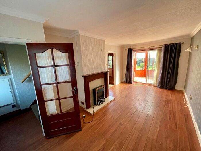 3 Bedroom End Of Terrace House For Sale In Mill Lane, Ellesmere Port, CH66
