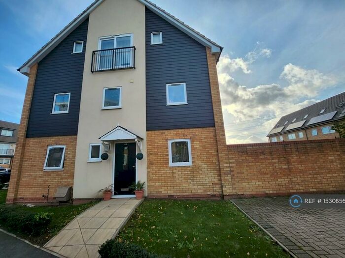 4 Bedroom End Of Terrace House To Rent In Schoolfield Road, Grays, RM20