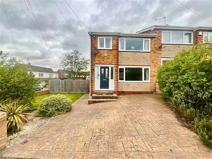 3 Bedroom Semi Detached House For Sale In Chestnut Road, Swallownest, Sheffield, Rotherham, S26