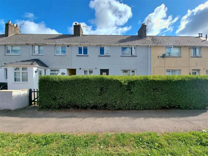 3 Bedroom Terraced House To Rent In Pendre, Bridgend, CF31