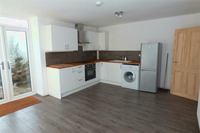2 Bedroom Terraced House To Rent In Burnley Road, Loveclough, Rossendale, BB4