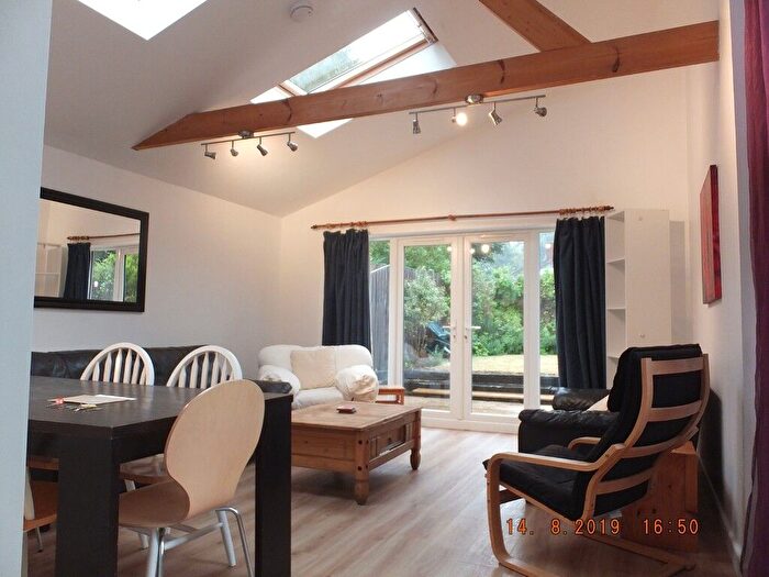 6 Bedroom Semi-Detached House To Rent In Coniston Close, Norwich, NR5