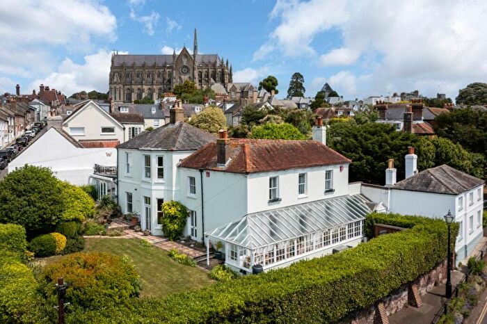 6 Bedroom Detached House For Sale In Maltravers Street, Arundel, West Sussex, BN18