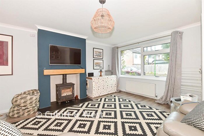 3 Bedroom Terraced House For Sale In Fieldway, Lindfield, Haywards Heath, West Sussex, RH16