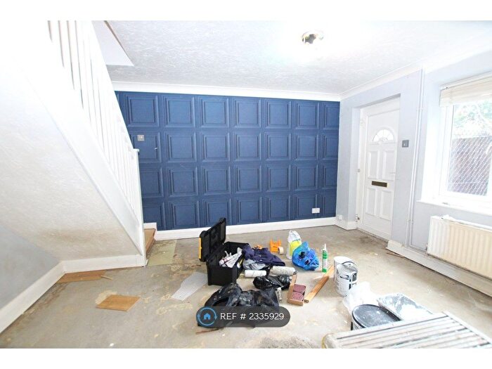 1 Bedroom End Of Terrace House To Rent In Hunter House, Chatham, ME5