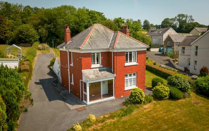 3 Bedroom Property For Sale In Pencader, SA39