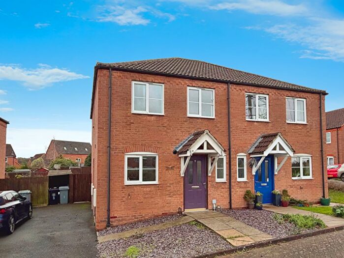 2 Bedroom Semi-Detached House For Sale In Spindlewood Drive, Bourne, PE10