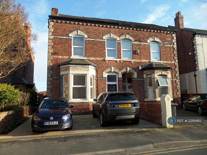 4 Bedroom Semi-Detached House To Rent In Rossett Road, Liverpool, L23