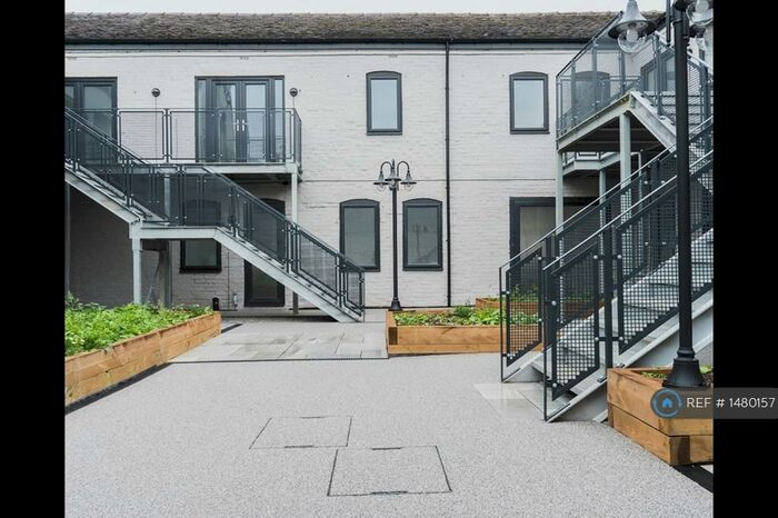 1 Bedroom Flat To Rent In Lonsdale Street, Stoke-On-Trent, ST4