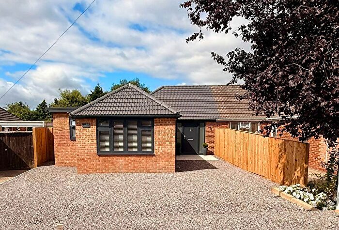 4 Bedroom Semi-Detached Bungalow For Sale In Oxstalls Drive, Longlevens, GL2