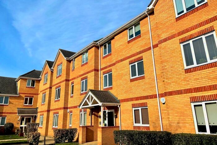 1 Bedroom Flat To Rent In Tilbury Walk, SL3
