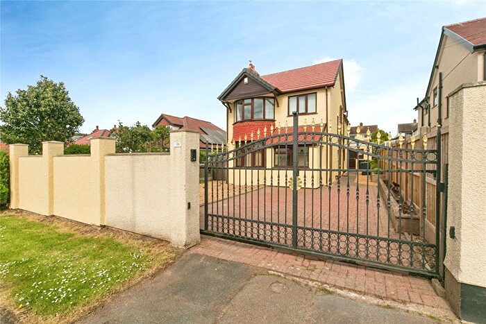 4 Bedroom Detached House For Sale In Warren Drive, Deganwy, Conwy, LL31