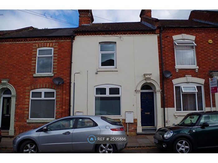 1 Bedroom Flat To Rent In Louise Road, Northampton, NN1