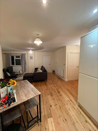 2 Bedroom Flat To Rent In Ashton Drive, Bristol, BS3