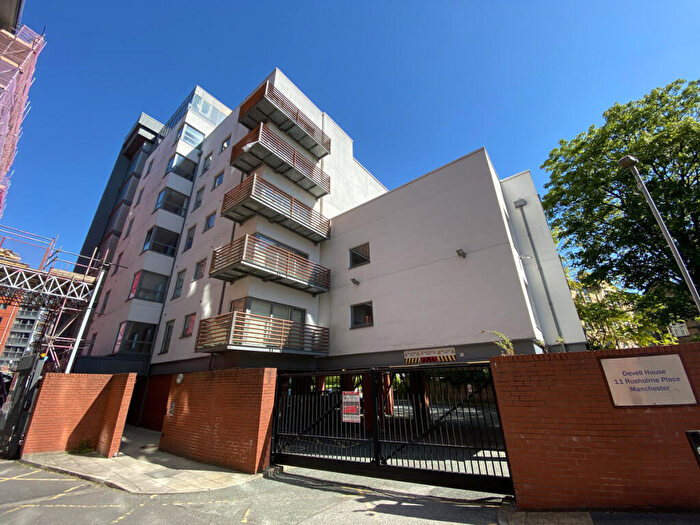 2 Bedroom Apartment To Rent In Rusholme Place, Manchester, M14