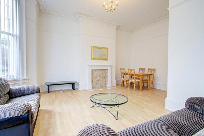 2 Bedroom Flat To Rent In Eskdale Terrace, Jesmond, NE2