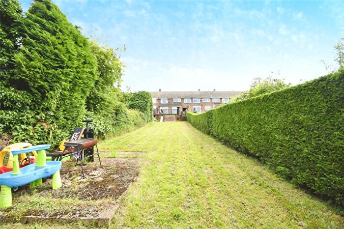 3 Bedroom Terraced House For Sale In Hadley Close, Braintree, Essex, CM7