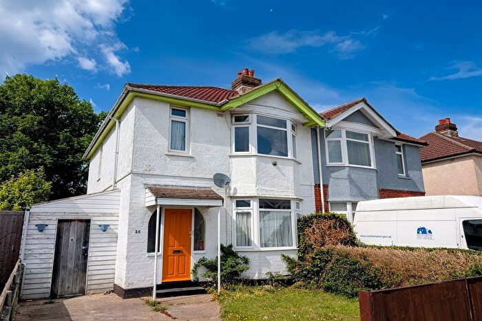 3 Bedroom Semi-Detached Bungalow To Rent In Ashmead Road, SO16