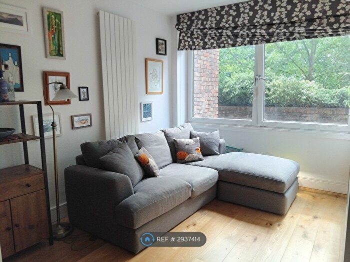Studio To Rent In Riverdale House, London, SE13