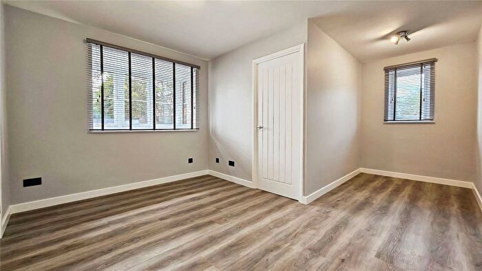 1 Bedroom Studio To Rent In Redford Close, Feltham, TW13