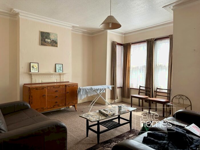 1 Bedroom Flat To Rent In Philip Lane, London, N15