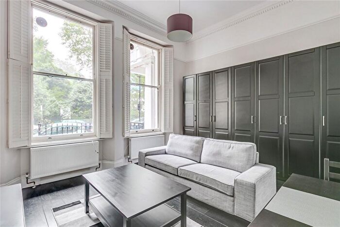 1 Bedroom Flat To Rent In Courtfield Gardens, London, SW5