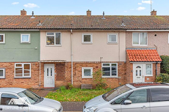 3 Bedroom Terraced House For Sale In Churchfield, Harlow, CM20