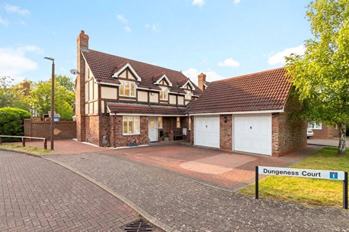4 Bedroom Detached House For Sale In Dungeness Court, Tattenhoe, MK4