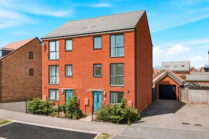 4 Bedroom Semi-Detached House For Sale In Burney Drive, Eagle Farm South, MK17