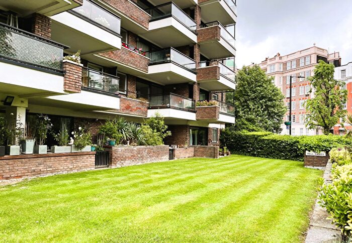 2 Bedroom Flat To Rent In Hall Road, St Johns Wood, NW8