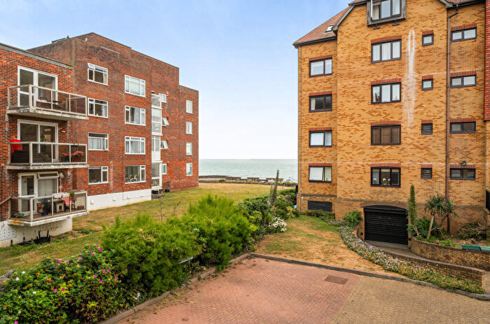 2 Bedroom Apartment To Rent In The Riviera, Sandgate, Folkestone, Kent, CT20