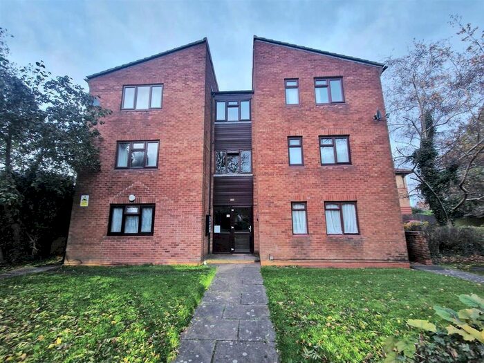 Studio To Rent In Rednal Mill Drive, Rednal, Birmingham, B45