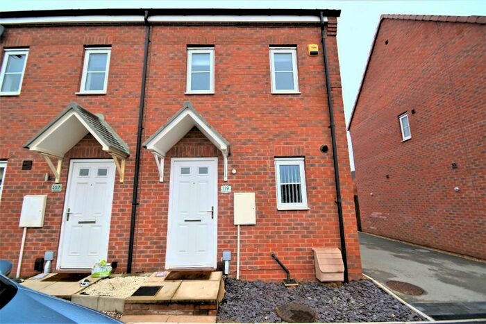 3 Bedroom End Of Terrace House To Rent In Dominion Road, Scawthorpe, Doncaster, DN5