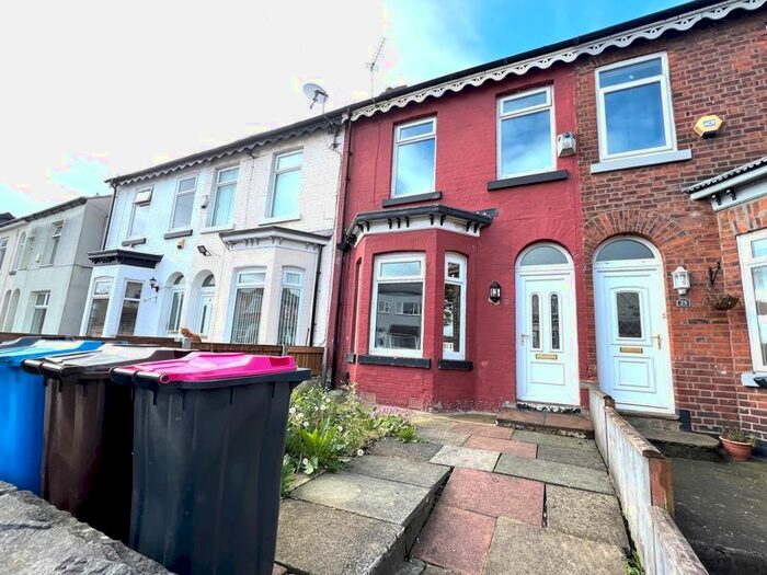 2 Bedroom Terraced House To Rent In Shakespeare Crescent, Eccles, Manchester, M30