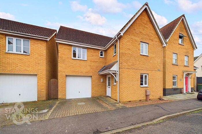 4 Bedroom Detached House To Rent In Bullfinch Drive, Harleston, IP20