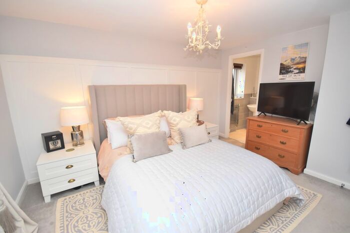 4 Bedroom Detached House For Sale In Lynchet Road, Malpas, SY14