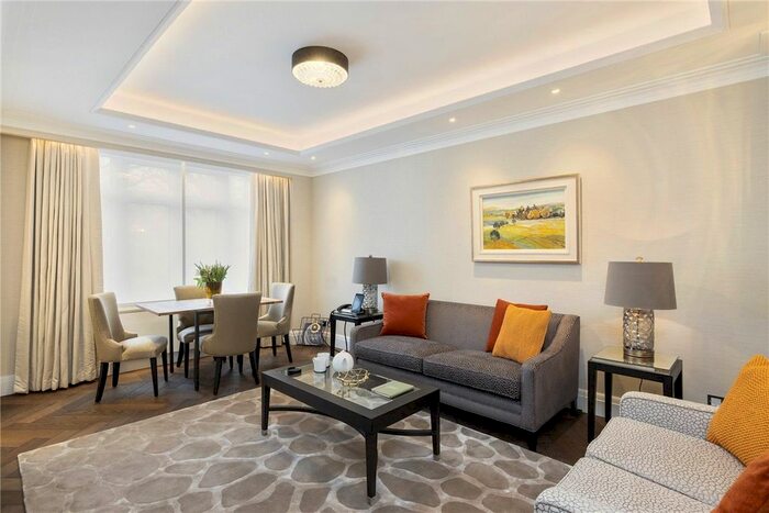 2 Bedroom Flat To Rent In Park Lane, London, W1K