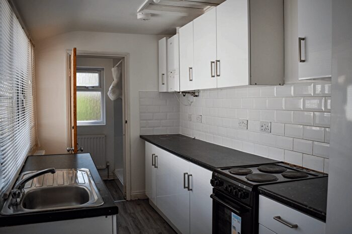 4 Bedroom Terraced House To Rent In Baggholme Road, Lincoln, LN2