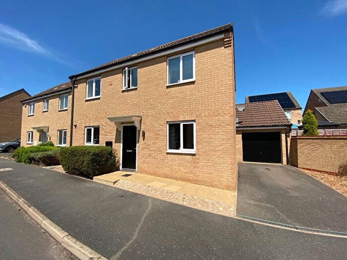 3 Bedroom Detached House For Sale In Jupiter Avenue, Cardea, Peterborough, Cambridgeshire, PE2