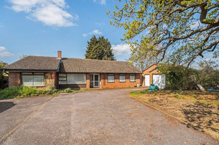5 Bedroom Detached Bungalow For Sale In Home Road, Bedford, MK43